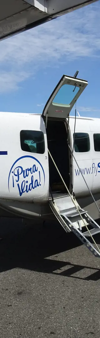 Per Inlandlflug durch Costa Rica